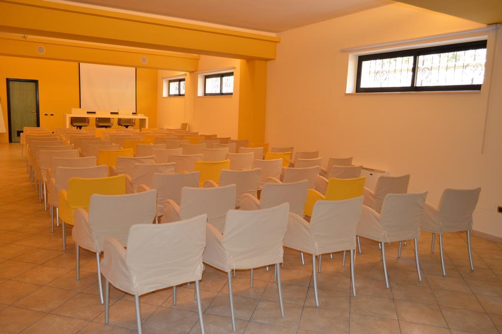 Hotel Delle Palme Falcone Bagian luar foto