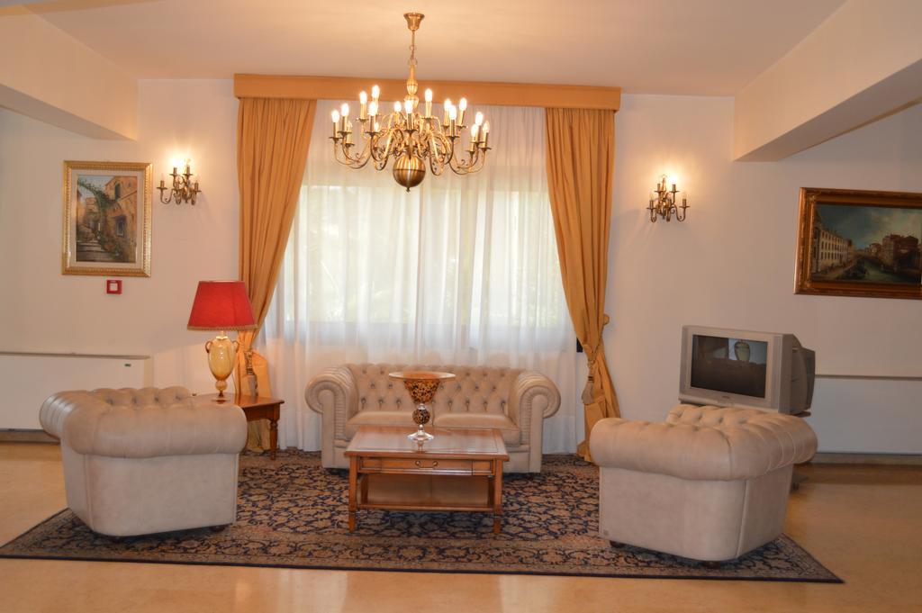 Hotel Delle Palme Falcone Bagian luar foto