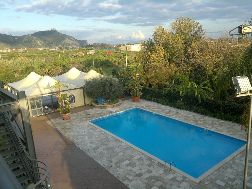 Hotel Delle Palme Falcone Ruang foto