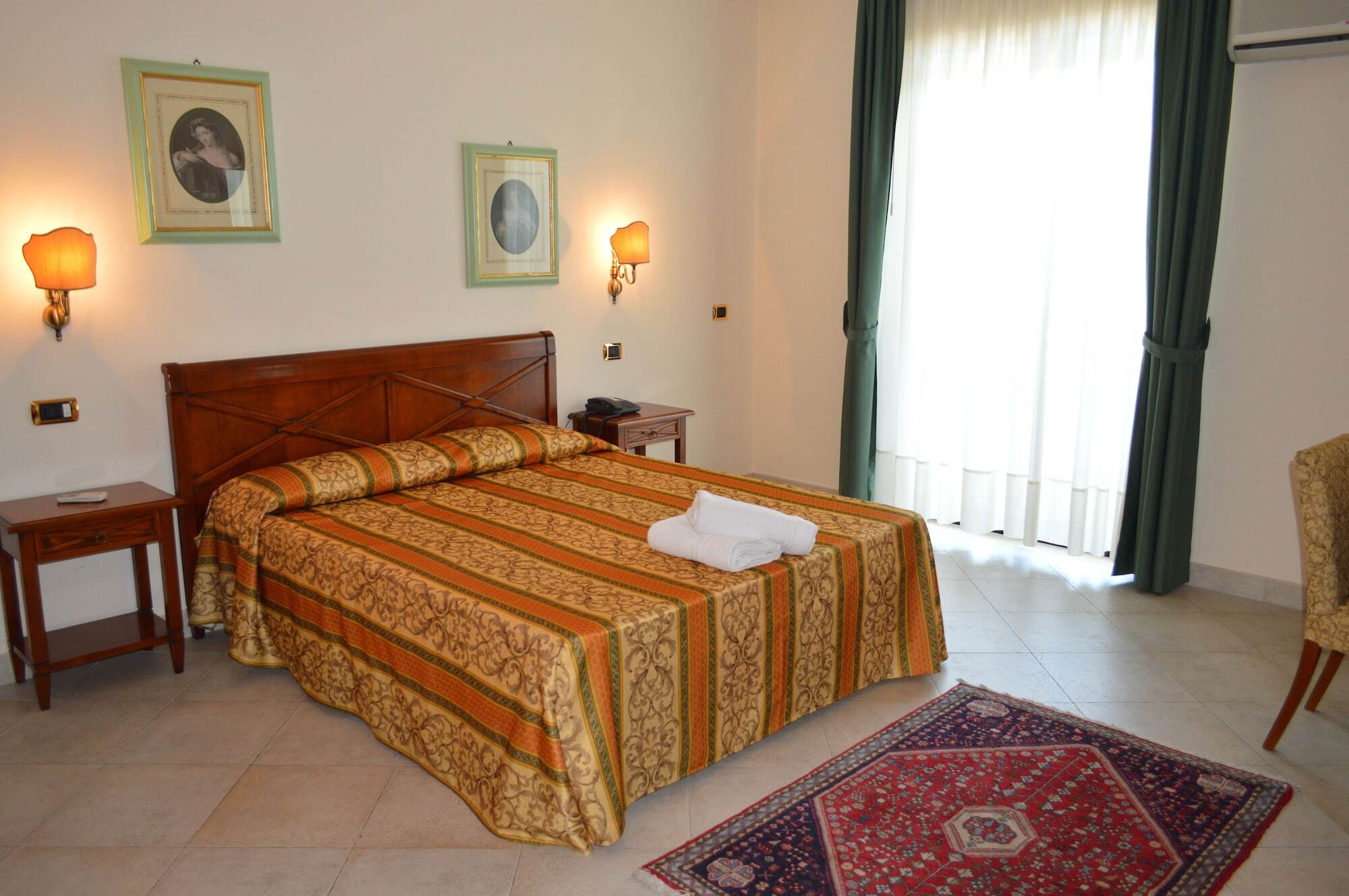 Hotel Delle Palme Falcone Bagian luar foto
